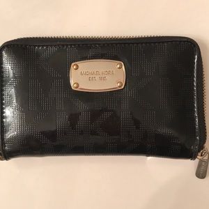MK wallet